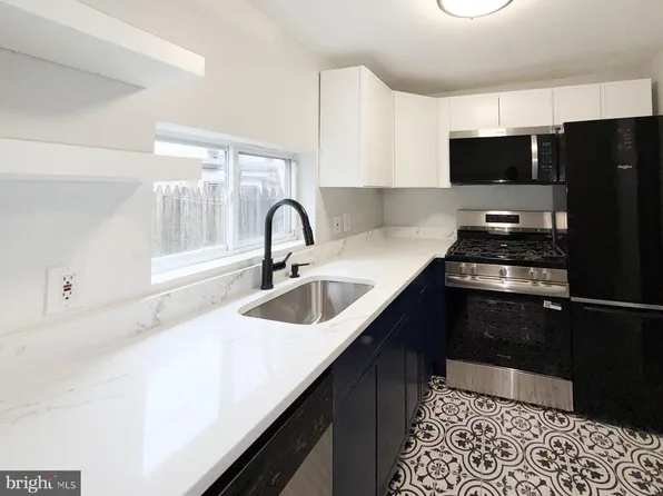 2136 E Tucker St, Philadelphia, PA 19125