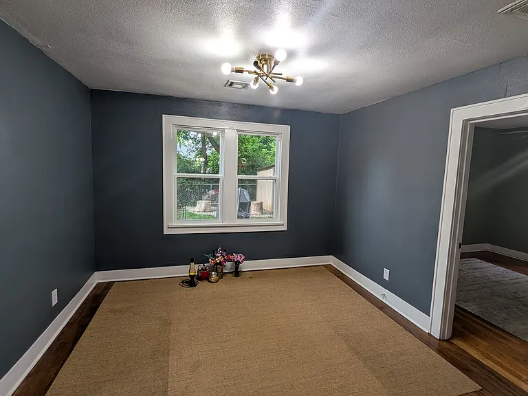 101 Maple Ln — Photo 12