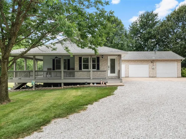 9255 Klondike Rd, Worden, IL 62097