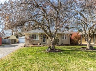 911 Irvin Ave, Evansville, IN 47715