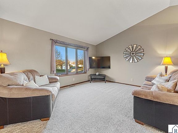 3rd image of 2501 Marwood Dr