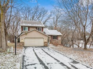 3689 Willbrook Ct, Eagan, MN 55123