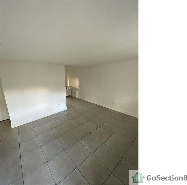 1st image of 1209 E Holland Ave APT B