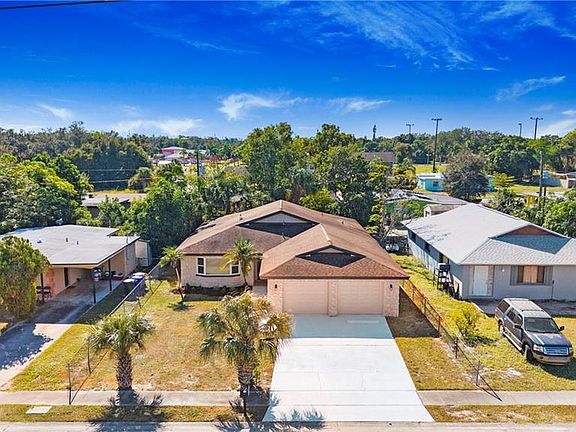 2nd image of 3148 APACHE ST