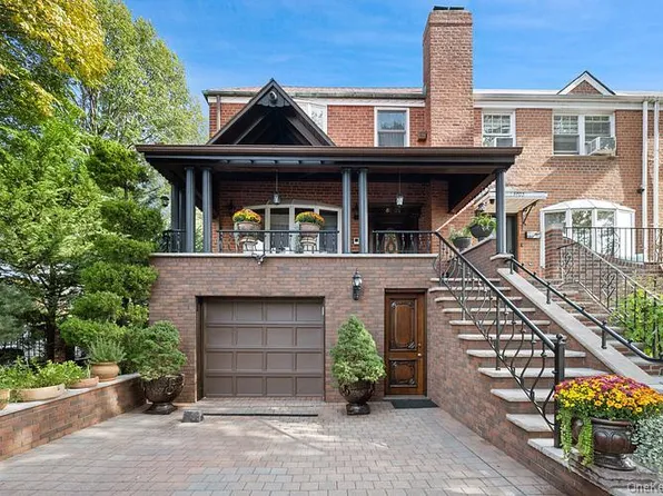 51-01 64th Street, Woodside, NY 11377