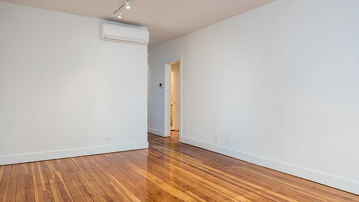 Rented by Terra Magia Inc | media 25