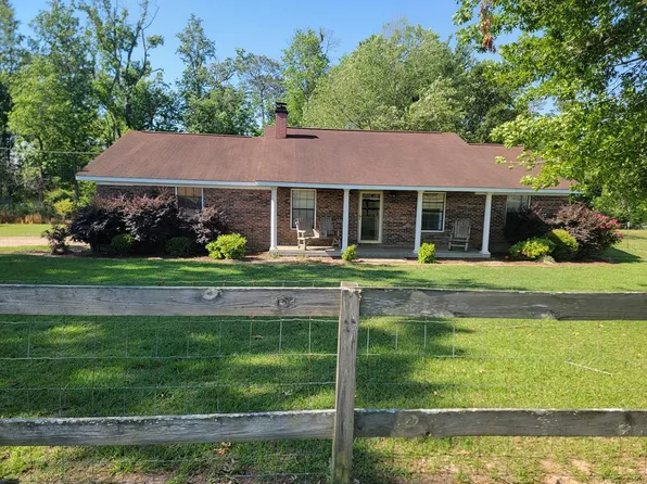 2810 State Highway 32 W, Chula, GA 31733