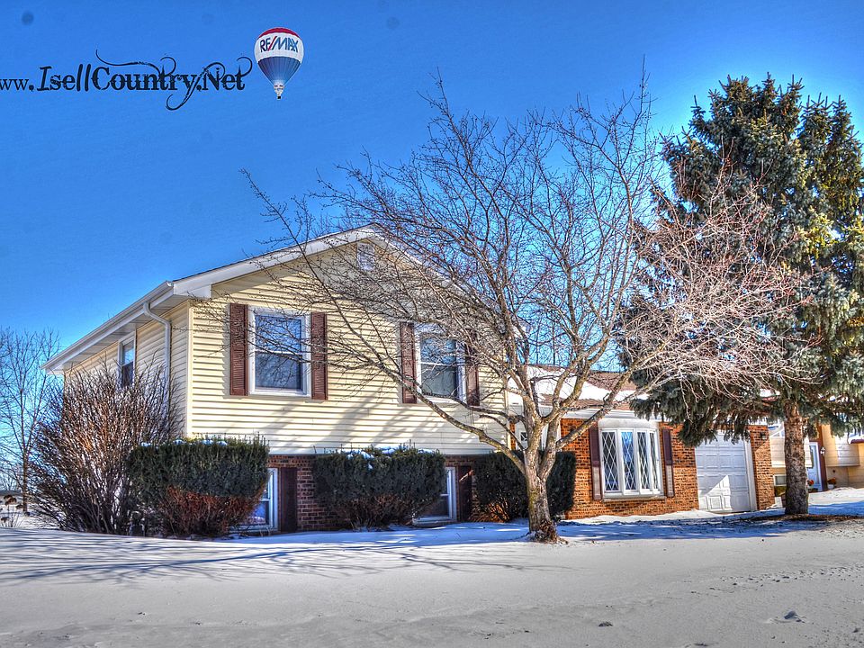 1st image of 1420 James Ct