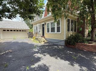 25 Richey Pl, Trenton, NJ 08618