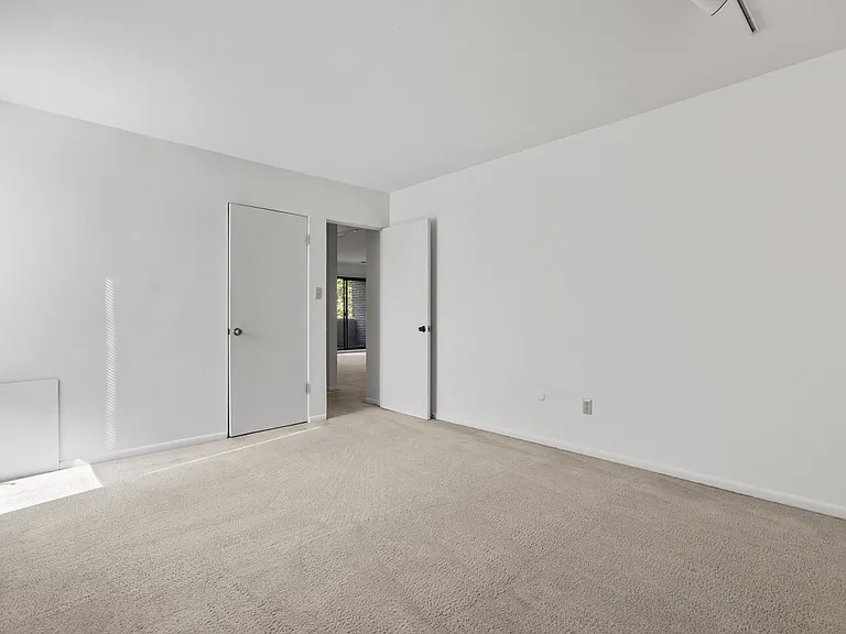 6348 Marchand St #6 — Photo 12