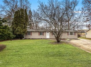 462 Old Hickory Rd, New Lenox, IL 60451