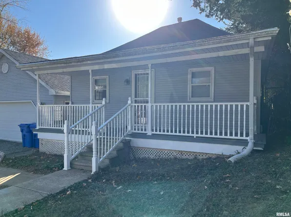 606 W Madison St, Athens, IL 62613