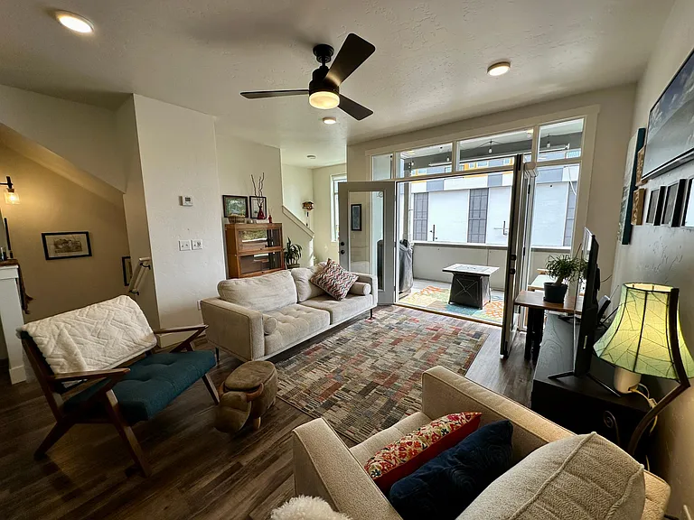 4250 N Freeride Ln — Photo 3