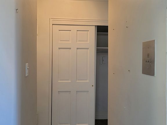 3rd image of 445 E 77th St APT 3M