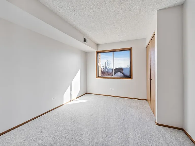 17525 71st Ct #2C — Photo 11