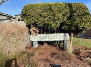 10 Webster Ct UNIT 10, Newington, CT 06111