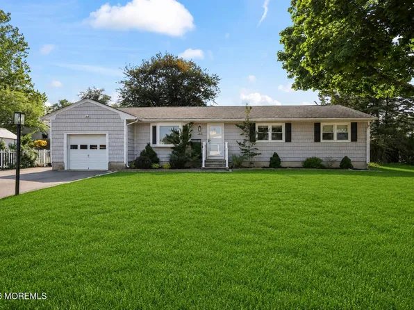 732 Lions Lane, Brick, NJ 08723