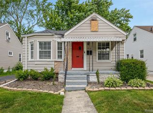 852 Cambridge Rd, Berkley, MI 48072