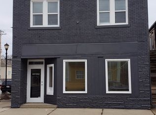 426 W 7th St #2, Mishawaka, IN 46544