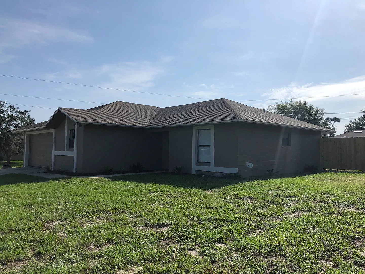 3br/2ba W/Garage - For Rent - 3095 Utah Dr — Photo 3