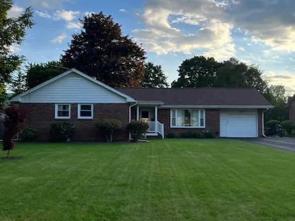 105 Carrollton Ave, Elmira, NY 14905