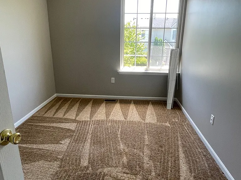29890 Donna Ln — Photo 13