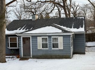 17853 W Chippewa Rd, Grayslake, IL 60030