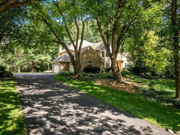 11705 Braemar Cir, Belvidere, IL 61008