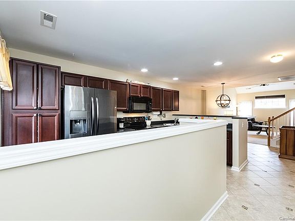 4th image of 4525 Buckskin Ct