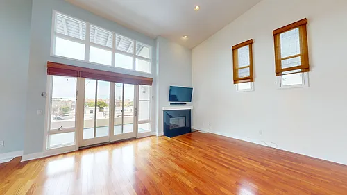 141 Orange Ave #306 Photo 1