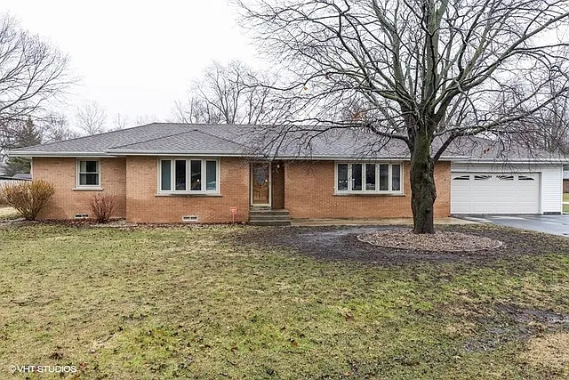56 Cherry Dr photo 1
