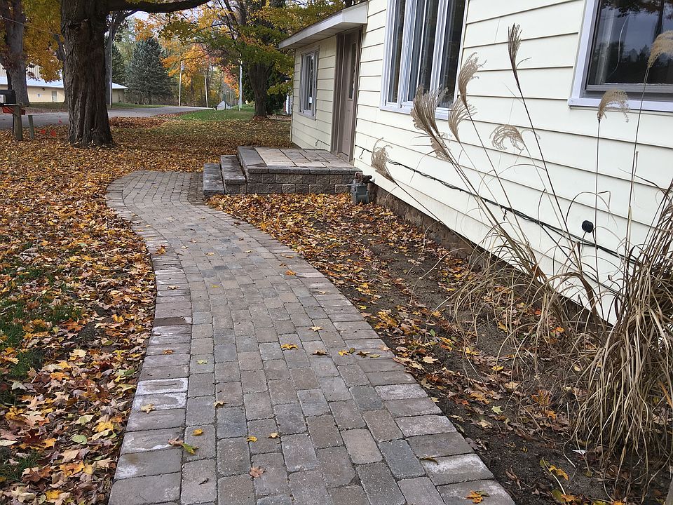 front sidewalk (new)