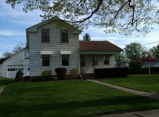 304 E Dixon St, Polo, IL 61064
