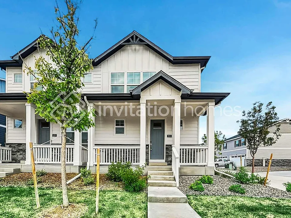 257 S Uriah St #49