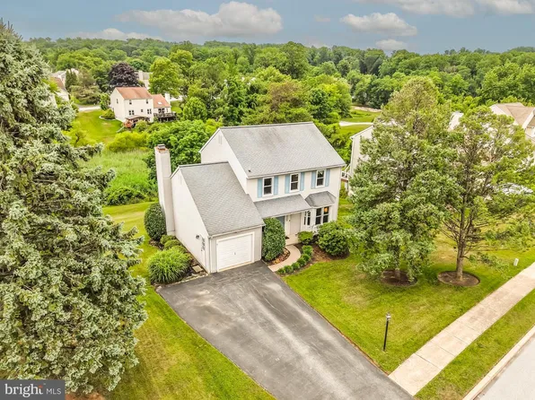 557 Summercroft Dr, Exton, PA 19341