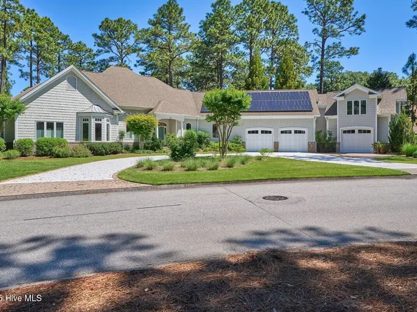 10 Dungarvan Lane, Pinehurst, NC 28374