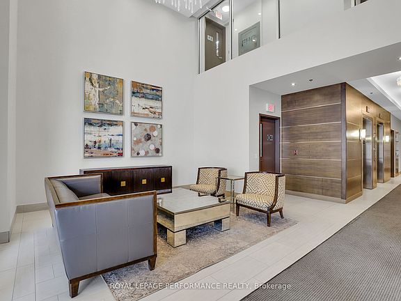 3rd image of 88 Richmond Rd #413