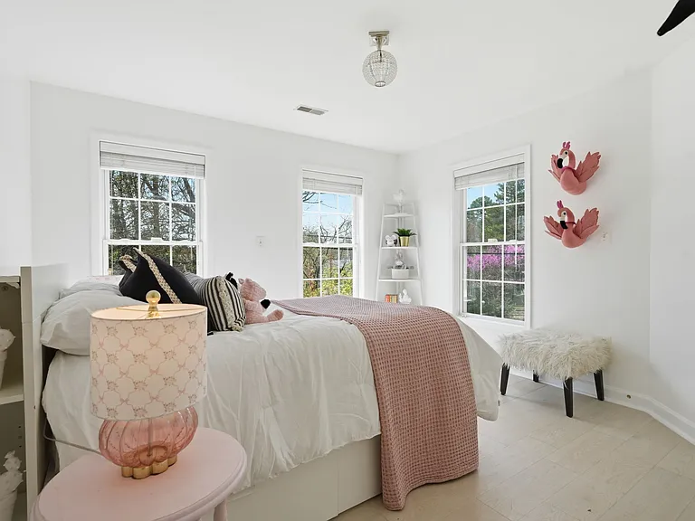 3515 Devon Dr — Photo 16
