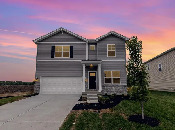 1752 Parkfield Way, Goshen, OH 45122