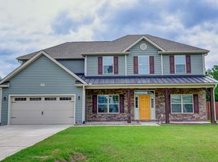 630 Prospect Way, Sneads Ferry, NC 28460