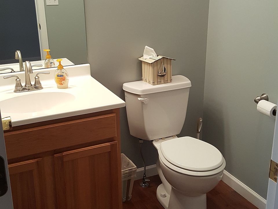 1/2 Bath Main Floor-Current