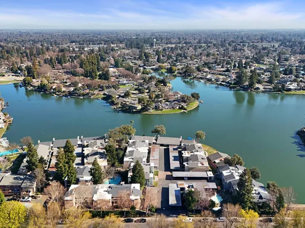 6518 Embarcadero Dr APT 15, Stockton, CA 95219