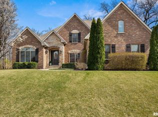 6410 W Stonebrook Dr, Edwards, IL 61528