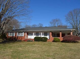 97 N Ridgewood Ave, Monticello, KY 42633