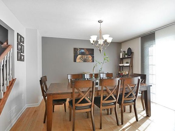 5th image of 303 Marshall Heights Dr