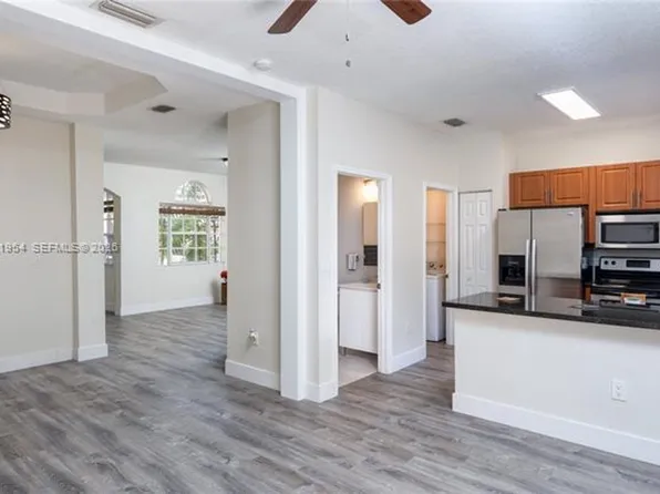 12722 SW 49th Ct, Hollywood, FL