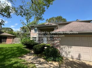 3913 Spring Arbor Ct, Pearland, TX 77584