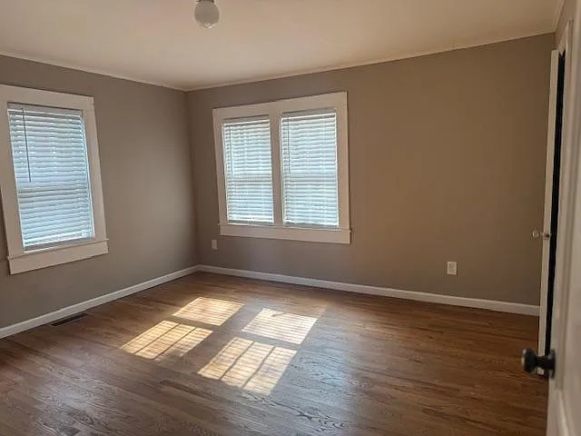 27 W Wright St — Photo 13