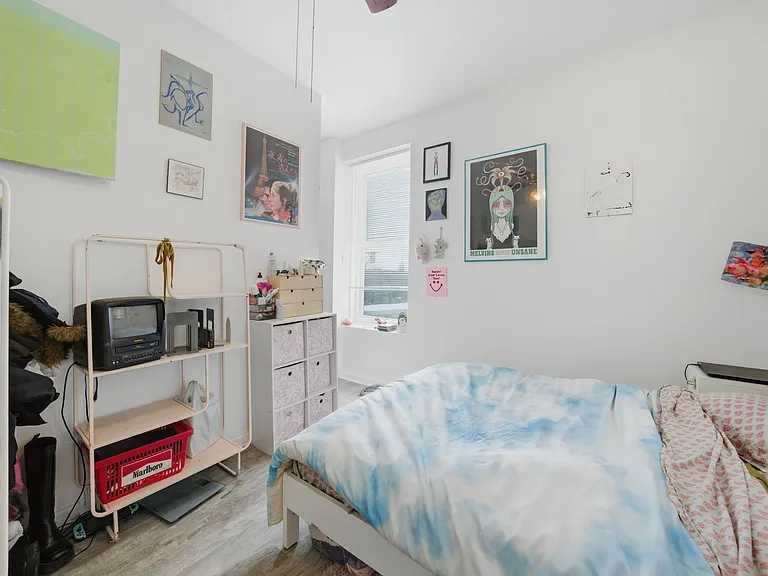 903 W 19th St #3 — Photo 10