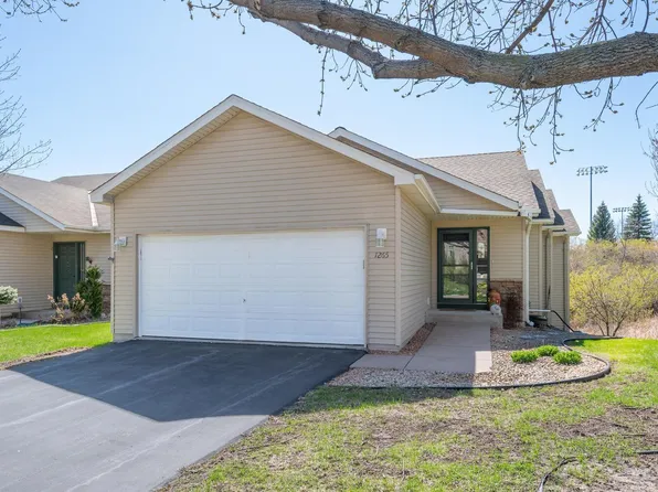 1265 Langewood Dr, Mound, MN 55364